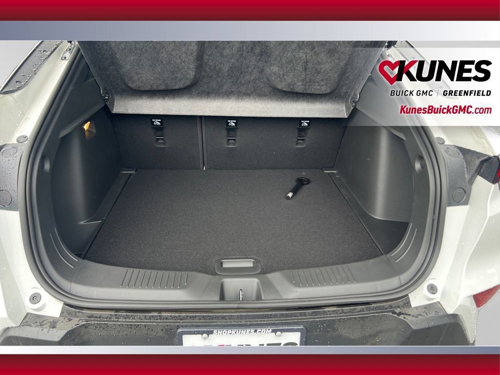 New 2026 Buick Envista Sport Touring w/ Convenience I Package FWD image 36