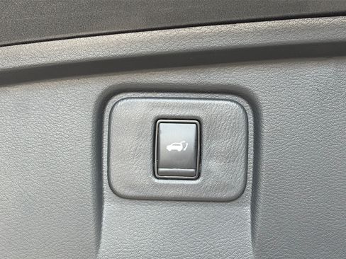 Used 2024 Nissan Murano SL AWD/4WD image 15