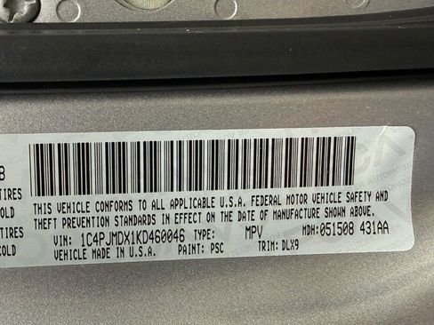 Used 2019 Jeep Cherokee Limited image 27