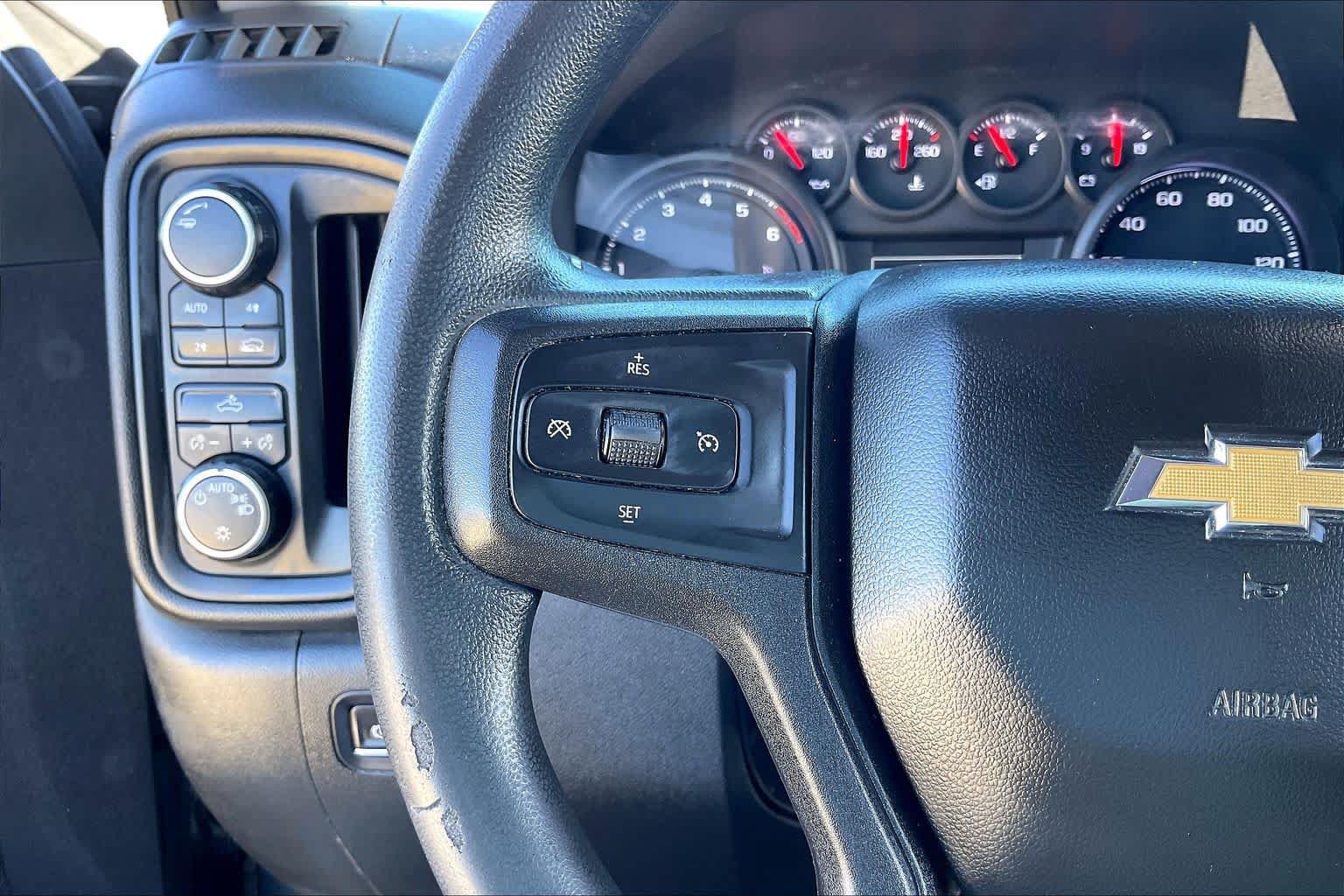 Used 2020 Chevrolet Silverado 1500 Custom w/ Custom Value Package AWD/4WD image 21