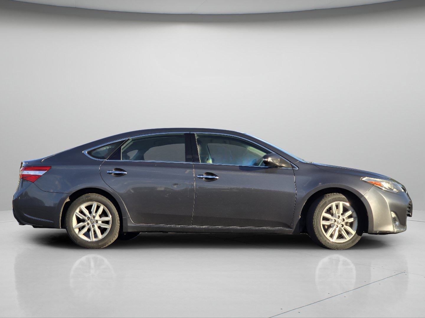 Used 2013 Toyota Avalon XLE FWD image 20