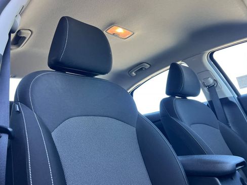 Used 2023 Kia Forte LXS image 17