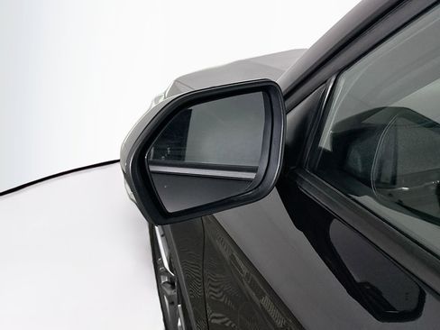 Used 2025 Ford Explorer ST-Line w/ ST-Line Street Pack image 16