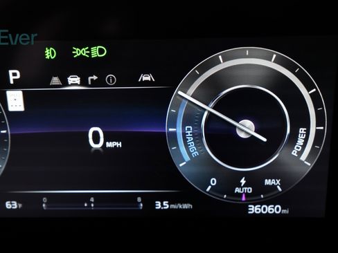 Used 2023 Kia Niro Wave image 24