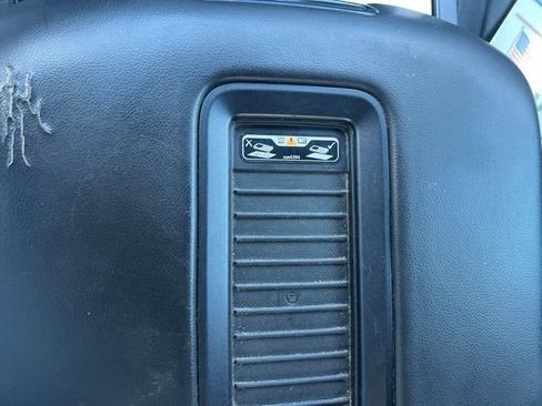 Used 2018 GMC Sierra 1500 SLT AWD/4WD image 30