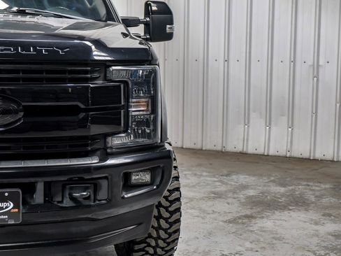 Used 2019 Ford F250 Lariat w/ Lariat Ultimate Package image 51