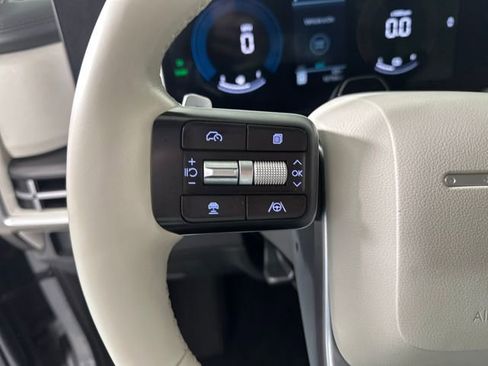 Used 2024 Hyundai Santa Fe SEL image 15