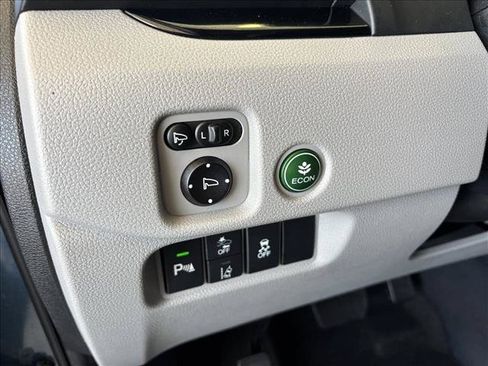 Used 2019 Honda Pilot Elite image 17