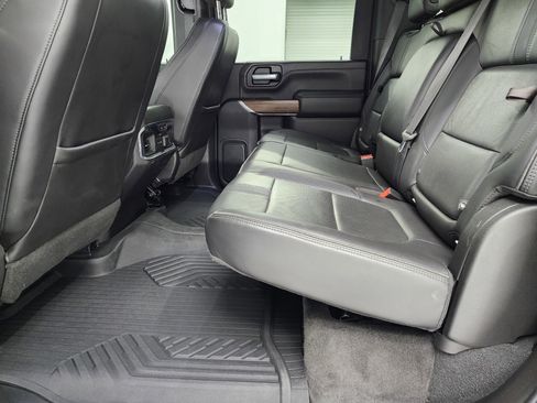 Used 2021 Chevrolet Silverado 2500 High Country w/ Z71 Off-Road Package image 9