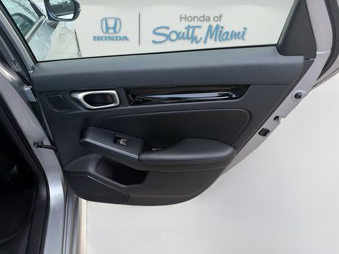 Used 2023 Honda Civic Touring image 30