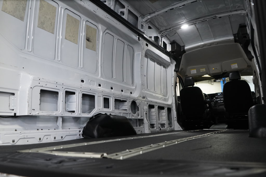 Used 2021 Ford Transit 350 148 High Roof Extended RWD image 23