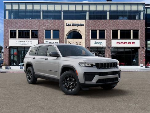 New 2026 Jeep Grand Cherokee L 4WD image 5