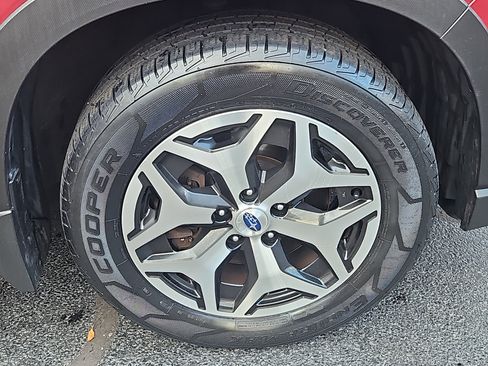 Used 2021 Subaru Forester Premium image 28