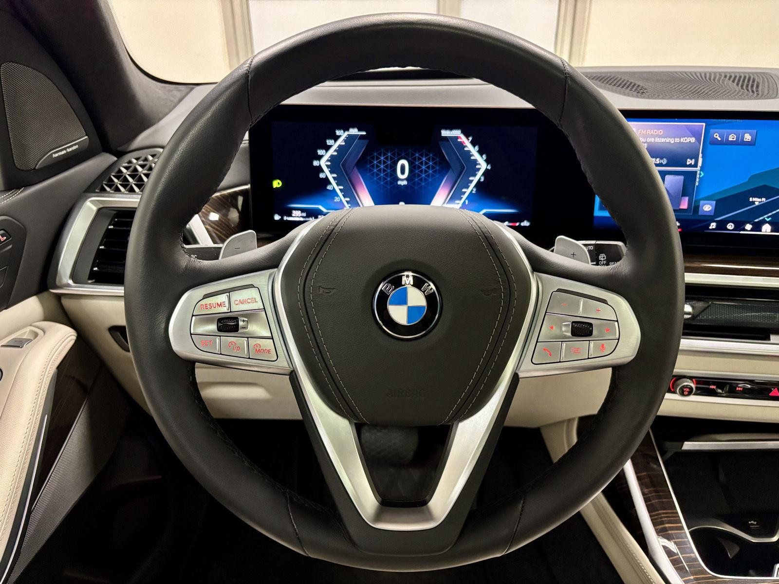 Used 2025 BMW X7 xDrive40i AWD/4WD image 28