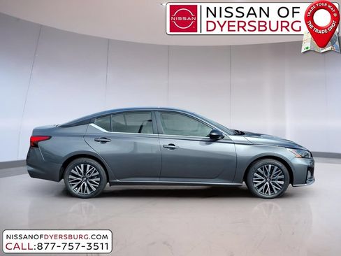 New 2026 Nissan Altima 2.5 SV FWD image 2
