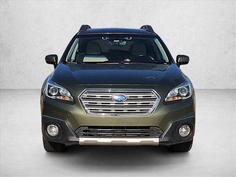 Used 2017 Subaru Outback 2.5i Limited AWD/4WD image 2