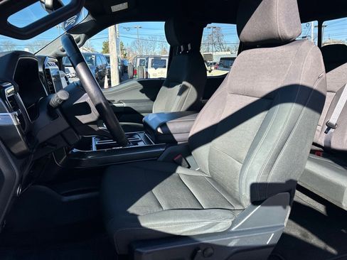 Used 2022 Ford F150 XLT w/ Equipment Group 302A High image 9