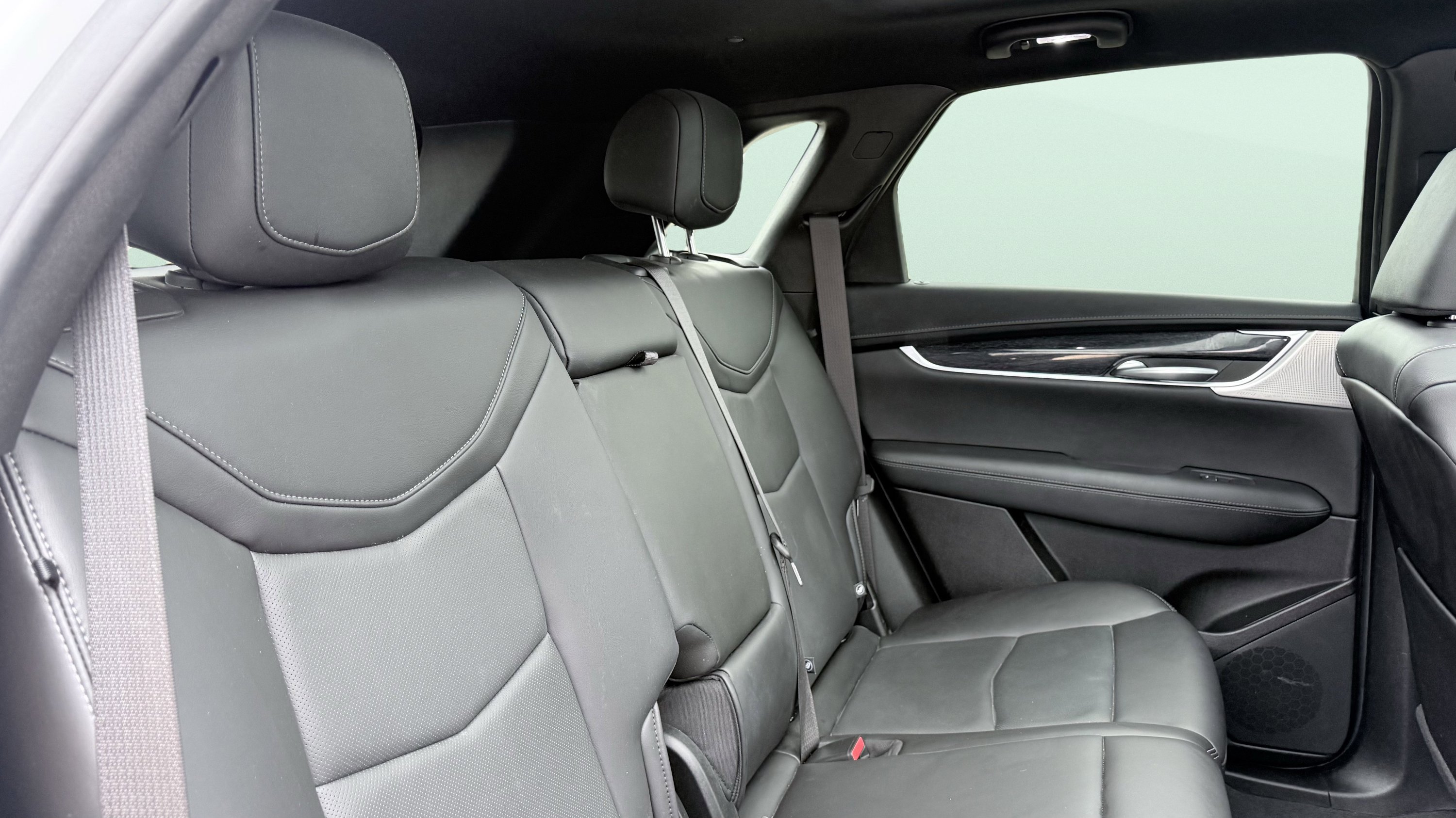 Used 2024 Cadillac XT5 Premium Luxury FWD image 45