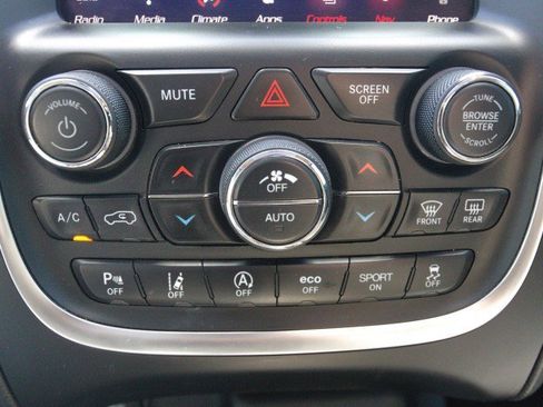 Used 2019 Dodge Durango Citadel w/ Technology Group image 26