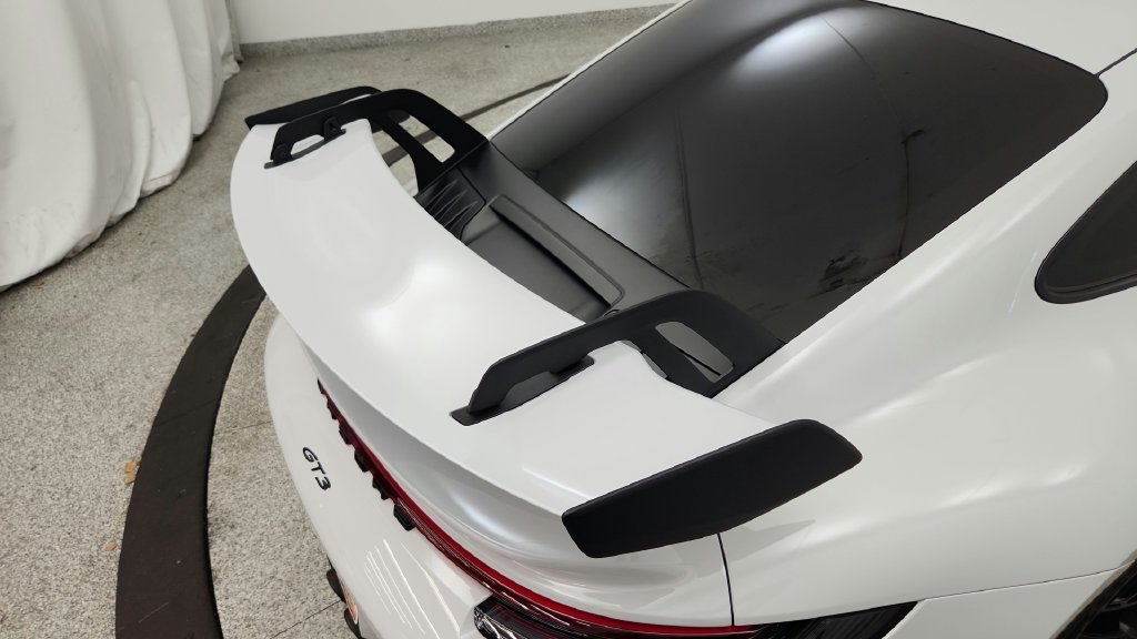 Used 2022 Porsche 911 GT3 RWD image 27