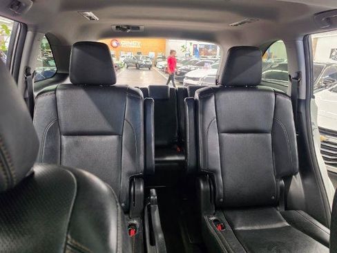 Used 2014 Toyota Highlander Limited FWD image 38