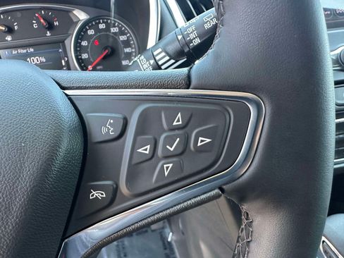 Used 2023 Chevrolet Equinox LT FWD image 14