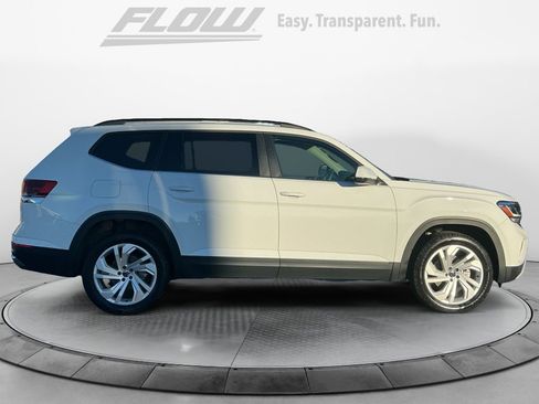 Certified 2023 Volkswagen Atlas SE image 9