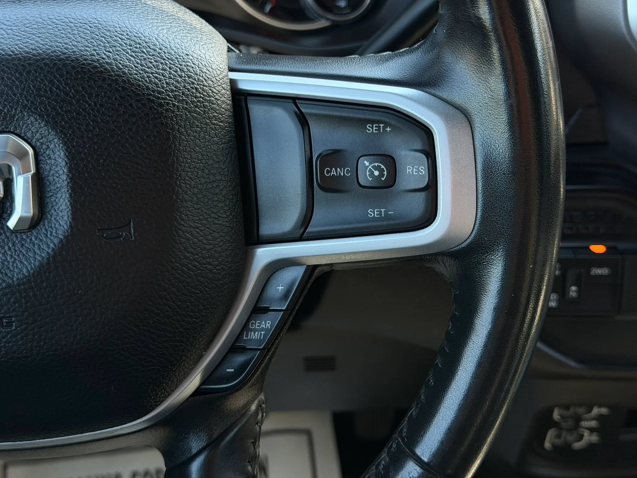 Used 2024 RAM 2500 Big Horn AWD/4WD image 27
