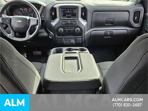 Used 2024 Chevrolet Silverado 1500 Custom image 8