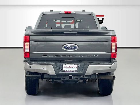 Used 2020 Ford F250 Lariat w/ Lariat Value Package AWD/4WD image 6