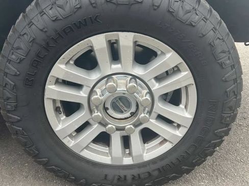 Used 2018 Ford F350 XLT w/ XLT Value Package AWD/4WD image 4