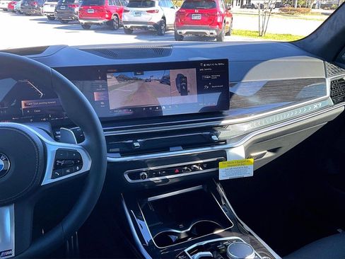 New 2026 BMW X7 xDrive40i w/ M Sport Package image 6