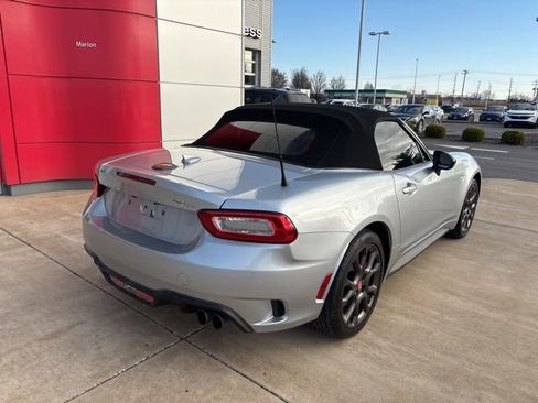 Used 2018 FIAT 124 Spider Abarth w/ Navigation & Sound Group image 10