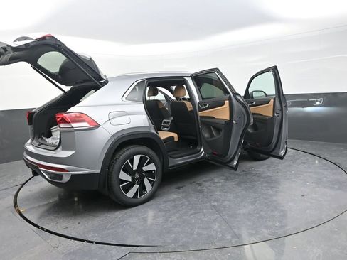 New 2026 Volkswagen Atlas Cross Sport SEL AWD/4WD image 35