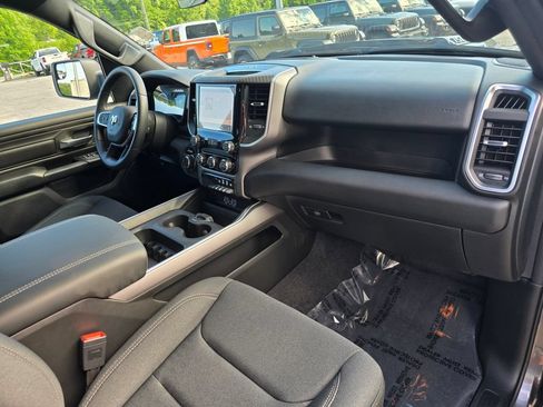 New 2026 RAM 1500 Express AWD/4WD image 26