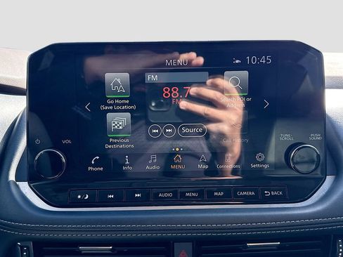 Used 2021 Nissan Rogue Platinum image 13