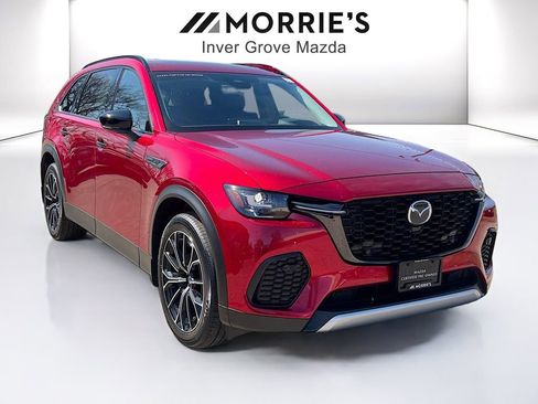 Used 2025 MAZDA CX-70 Plug-In Hybrid w/ Premium Pkg image 3