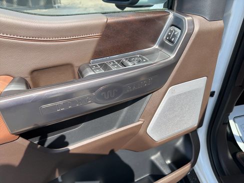 Used 2025 Ford F150 King Ranch AWD/4WD image 33