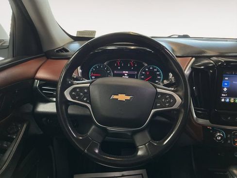 Used 2021 Chevrolet Traverse High Country AWD/4WD image 12