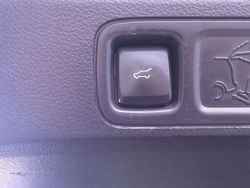 Used 2023 Ford Expedition Max Limited image 35