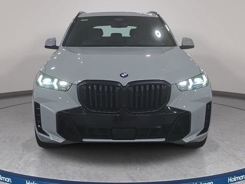 Certified 2024 BMW X5 sDrive40i w/ M Sport Package RWD image 3