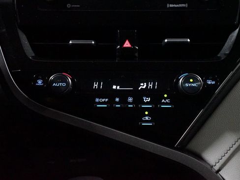 Certified 2024 Toyota Camry SE FWD image 20