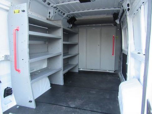 Used 2024 RAM ProMaster 2500 w/ Safety Group image 8