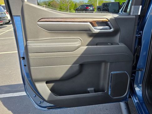 New 2026 GMC Sierra 1500 Elevation w/ Elevation Select Package AWD/4WD image 23