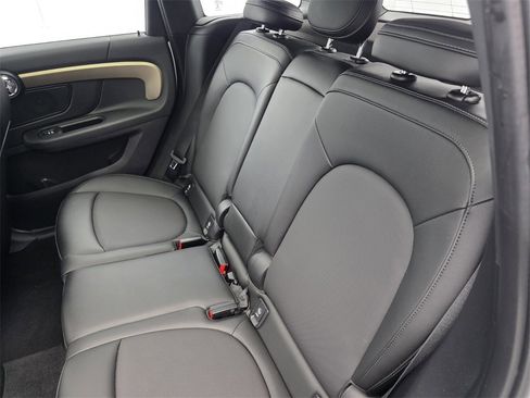 Used 2017 MINI Cooper Countryman image 16