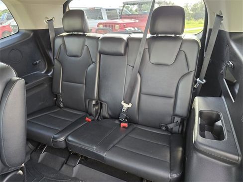 Certified 2022 Kia Telluride EX w/ EX Premium Package image 17