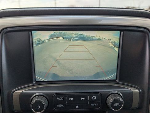 Used 2018 Chevrolet Silverado 1500 High Country image 29