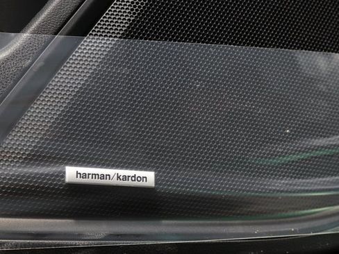 New 2025 Subaru Outback Touring XT image 26