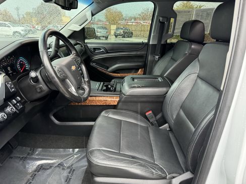 Used 2018 Chevrolet Tahoe Premier image 25