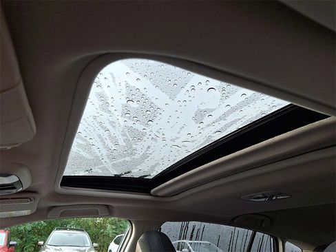 Used 2023 Subaru Crosstrek 2.5i Sport image 15